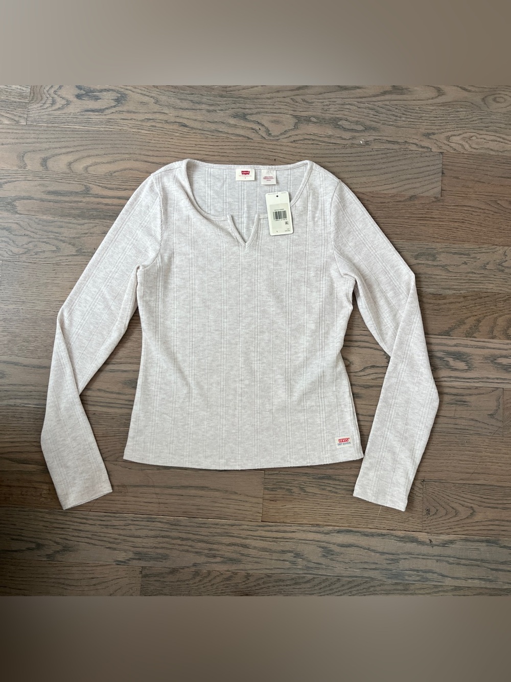 Levi’s super soft dry good ribbed long sleeve tee